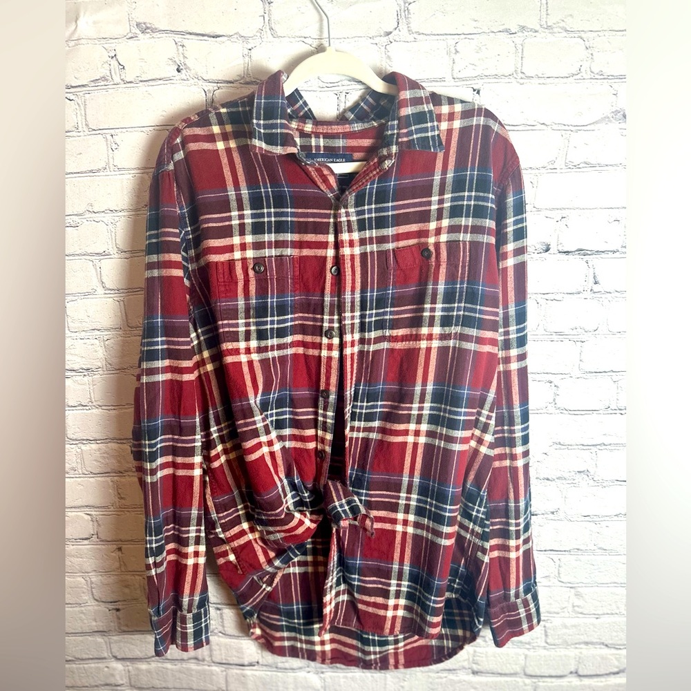 American Eagle plaid button up